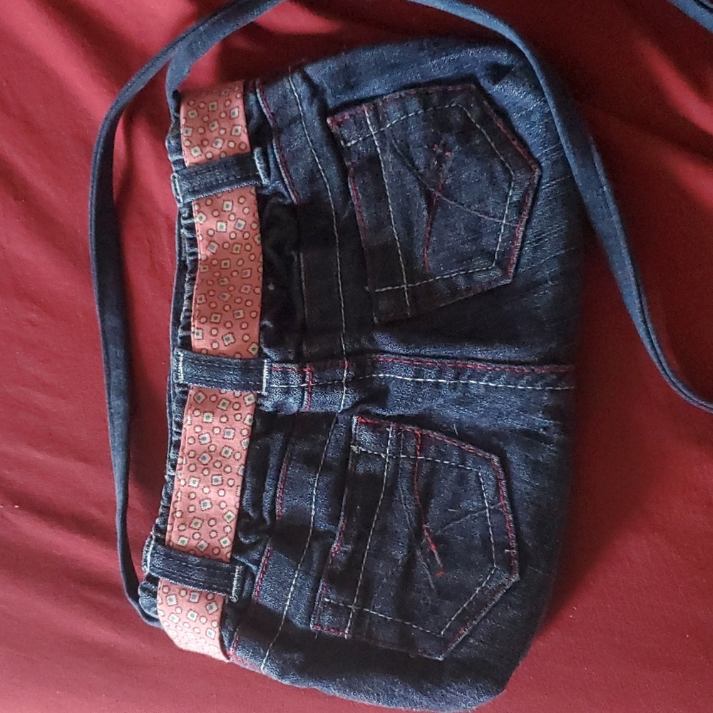 Stylish Denim Crossbody Bag with Pink Accents - Picture 2 of 6